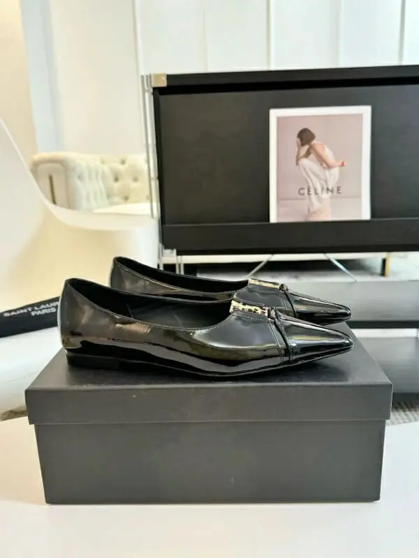 yves saint laurent ysl flat chaussures pour femme s_125ba134